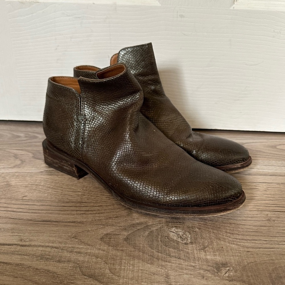 Sarto ankle boots
